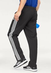 Dieses klassische Herren-Modell von Adidas ist die meistbestellte Jogginghose auf baur.de im Jahr 2020.