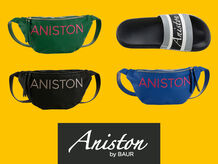 Eigenmarke macht Trend: Bauchtasche und Badelatschen von Aniston by BAUR